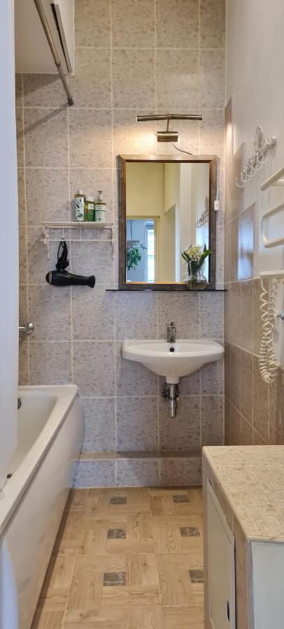 Апартаменты Rehouse Stikliu 4 Вильнюс Экстерьер фото